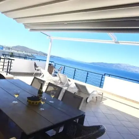 Luxury Penthouse With Amazing Sea View 아파트 *