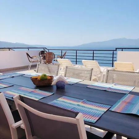 Luxury Penthouse With Amazing Sea View 아파트 *